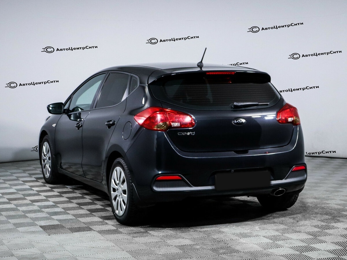 Kia Ceed с пробегом — 2015 год. Фото: #5