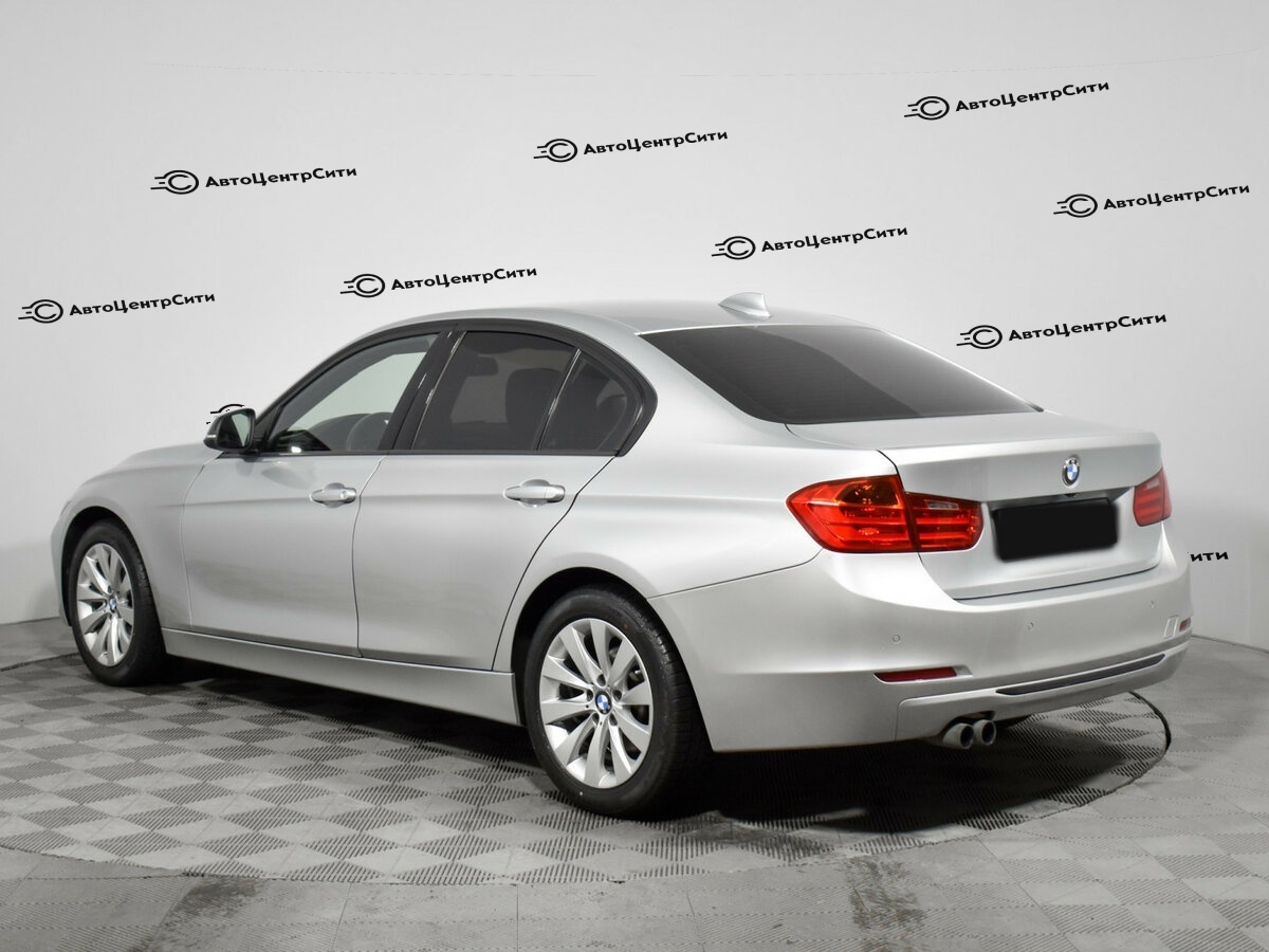 BMW 3 серии с пробегом — 2012 год. Фото: #6