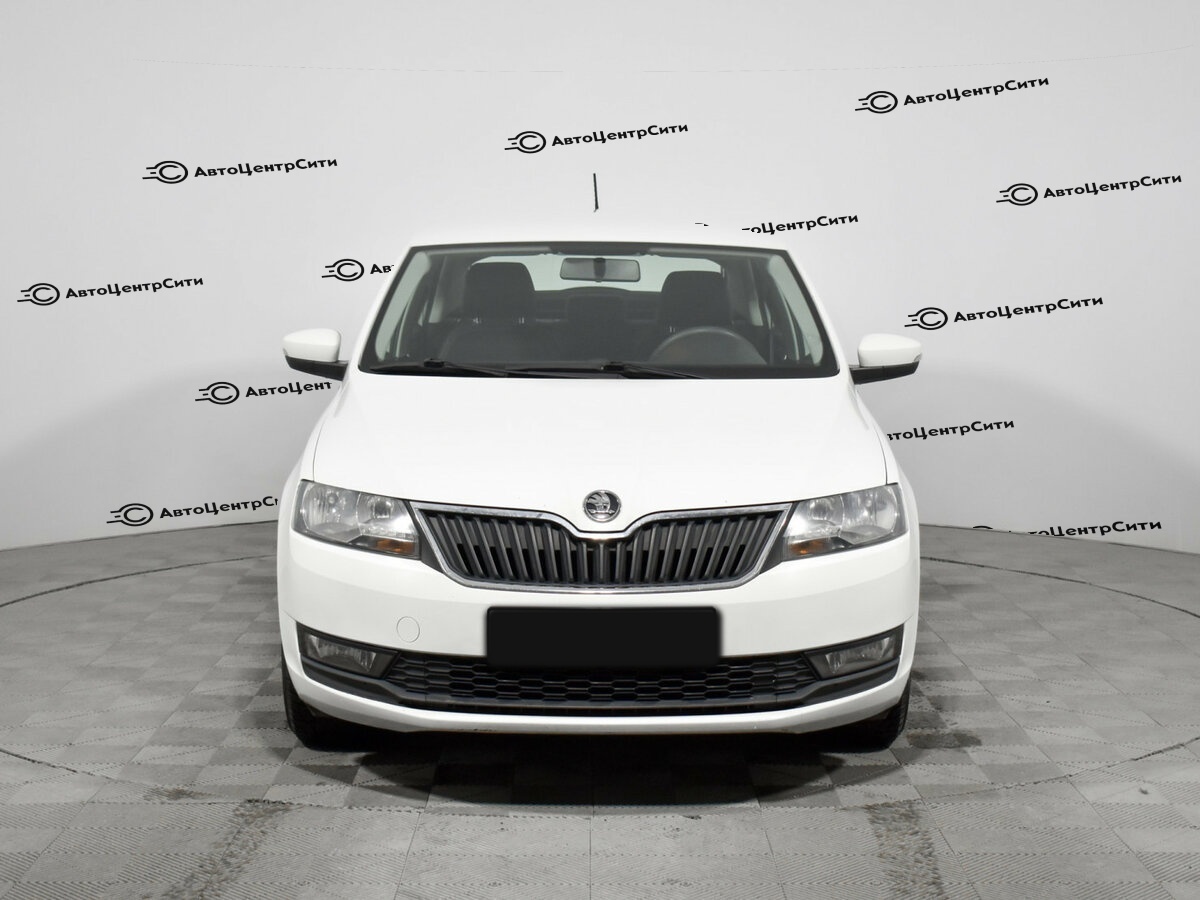 Skoda Rapid с пробегом — 2018 год. Фото: #1