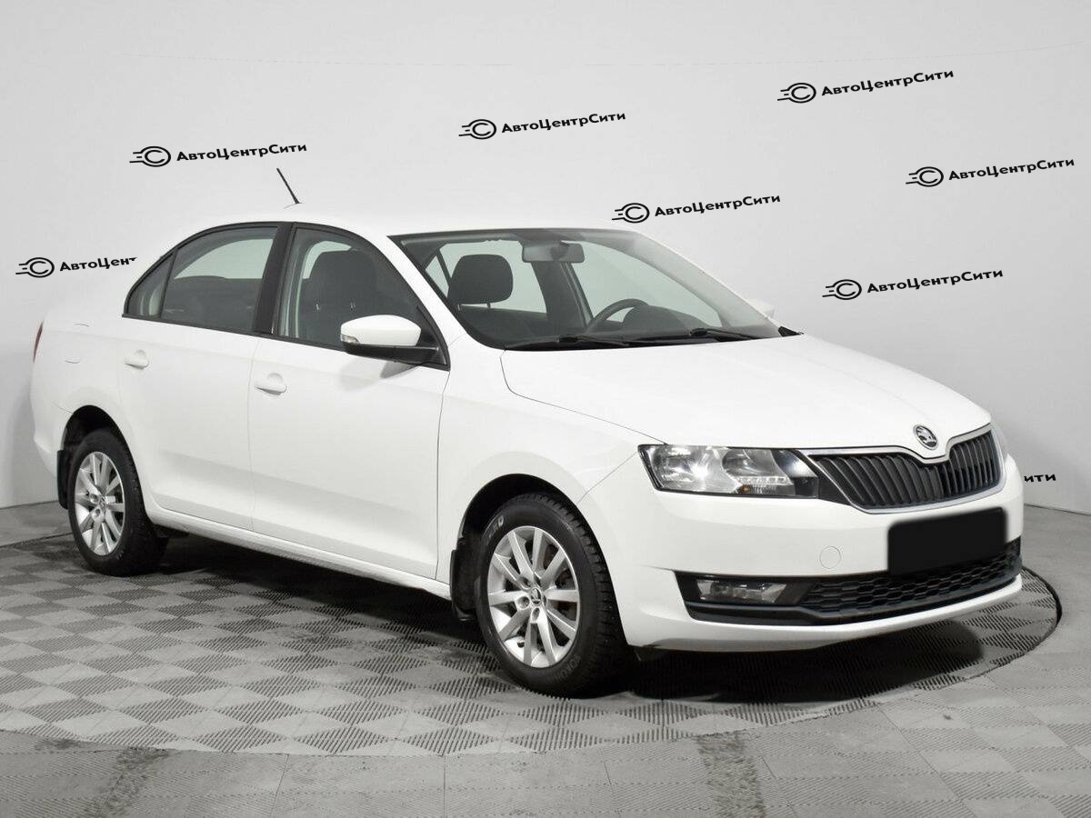 Skoda Rapid с пробегом — 2018 год. Фото: #2