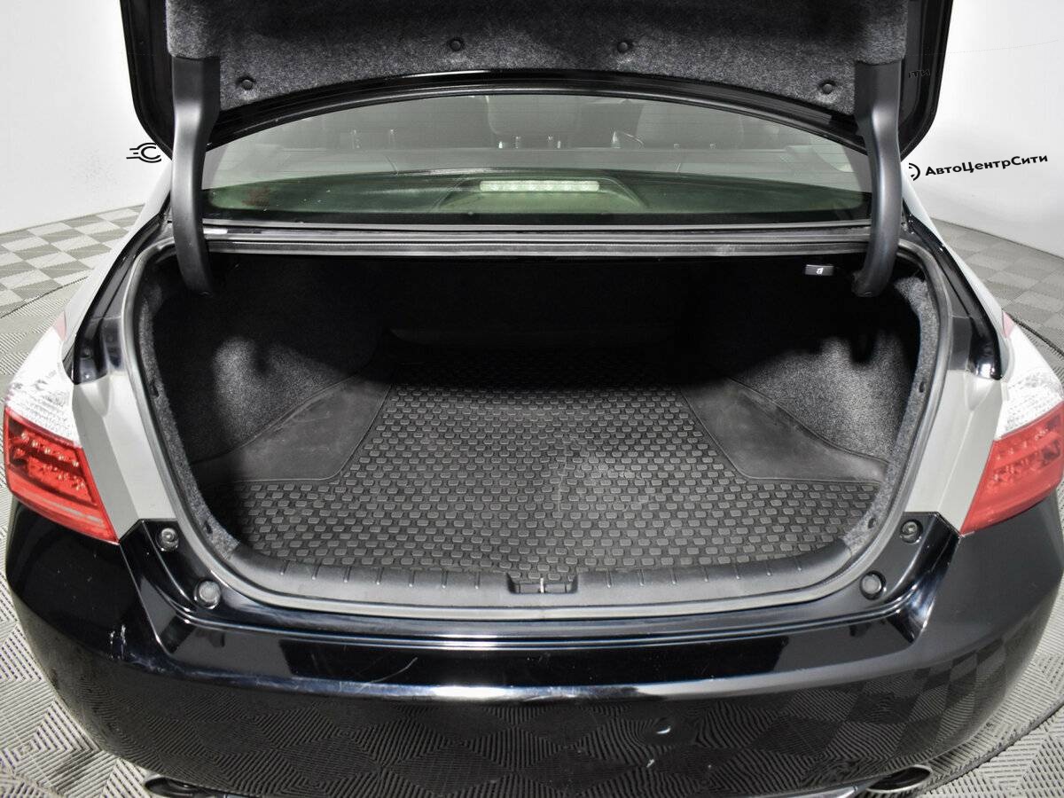 Honda Accord с пробегом — 2013 год. Фото: #17