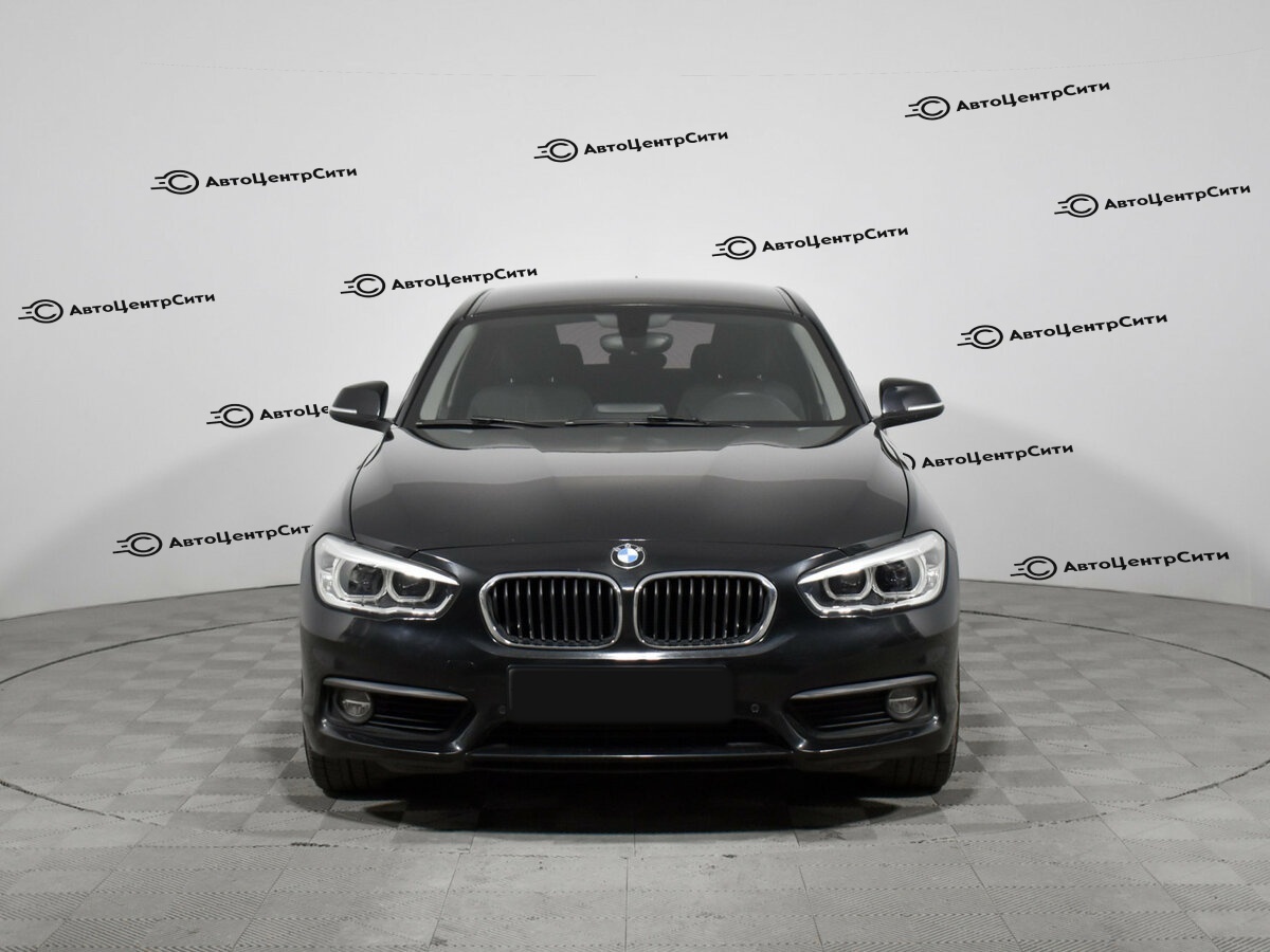 BMW 1 серии с пробегом — 2017 год. Фото: #1