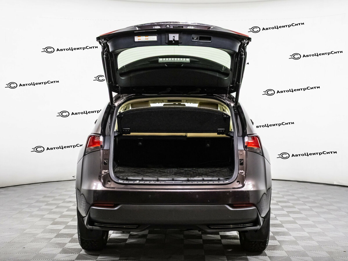 Lexus NX с пробегом — 2015 год. Фото: #17