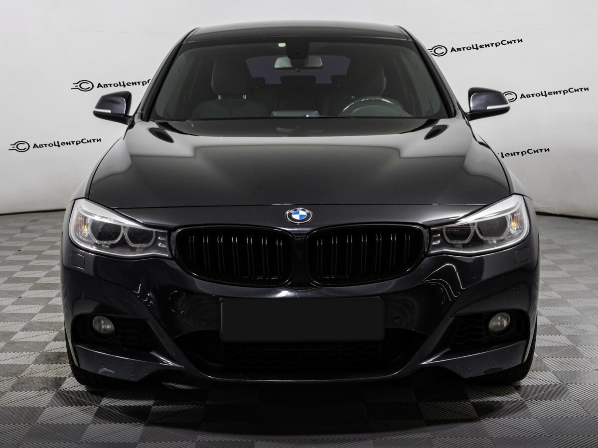 BMW 3 серии с пробегом — 2015 год. Фото: #1