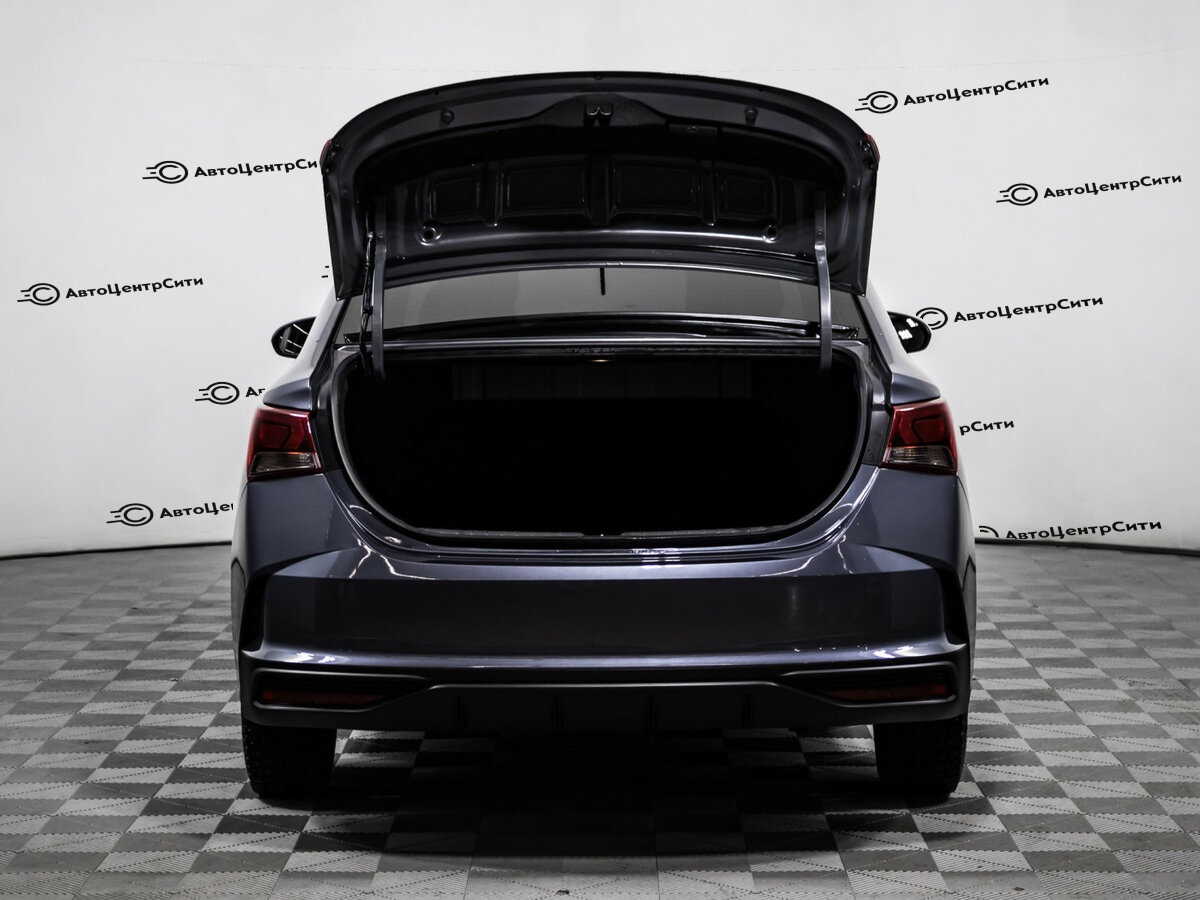 Solaris HS с пробегом — 2024 год. Фото: #13