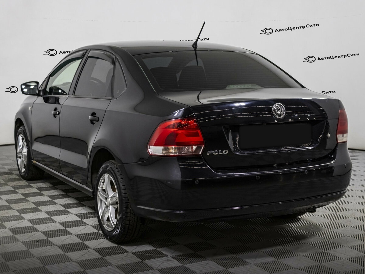 Volkswagen Polo с пробегом — 2014 год. Фото: #5