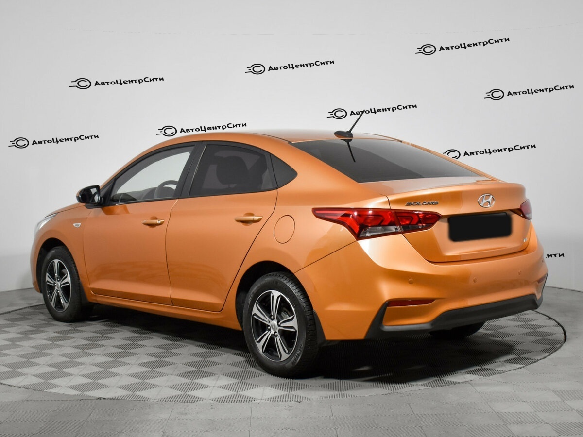 Hyundai Solaris с пробегом — 2017 год. Фото: #6