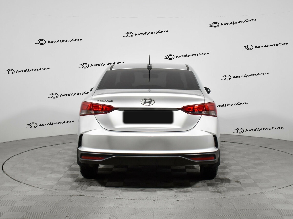 Hyundai Solaris с пробегом — 2020 год. Фото: #5
