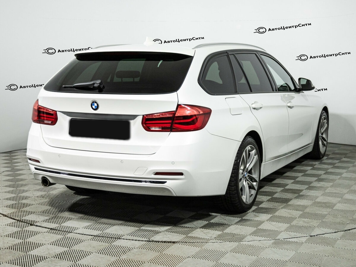 BMW 3 серии с пробегом — 2019 год. Фото: #4