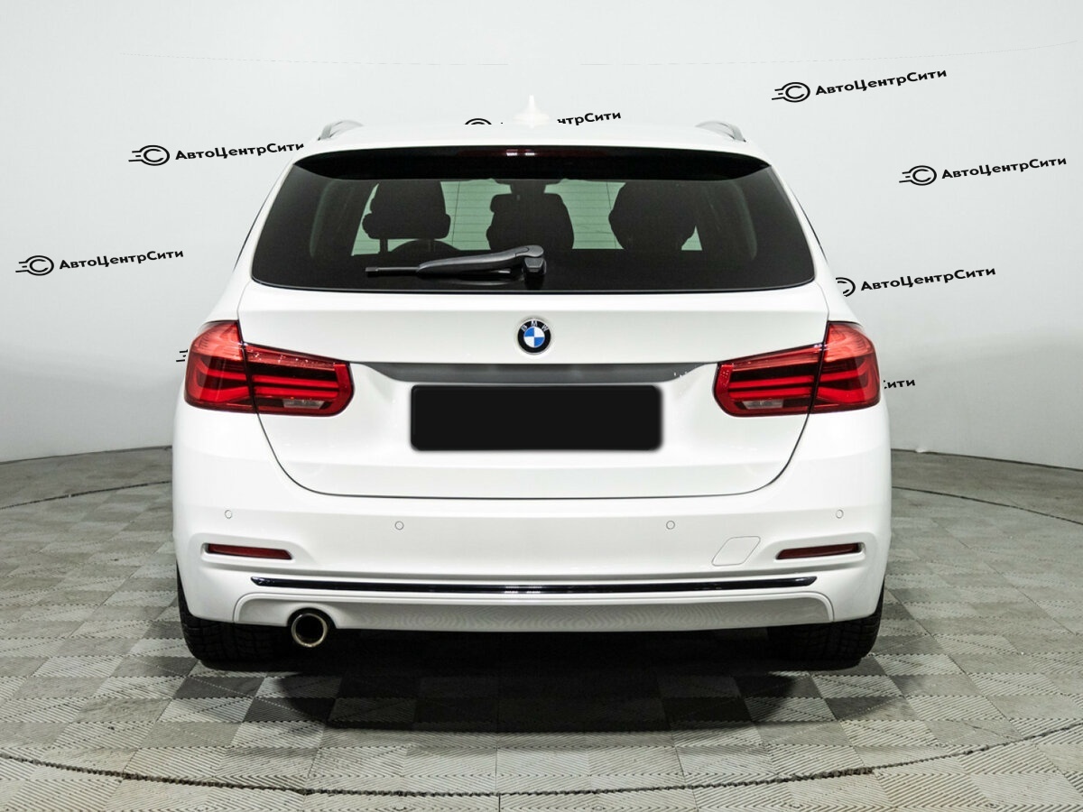 BMW 3 серии с пробегом — 2019 год. Фото: #5