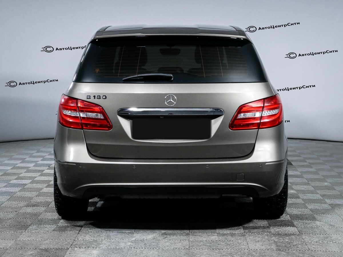 Mercedes-Benz B-Класс с пробегом — 2013 год. Фото: #4