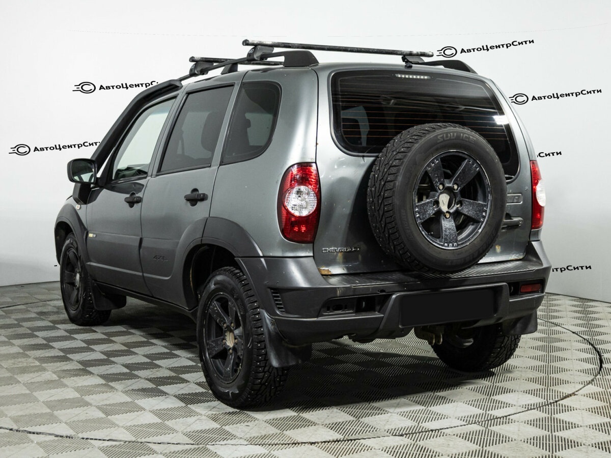 Chevrolet Niva с пробегом — 2016 год. Фото: #6