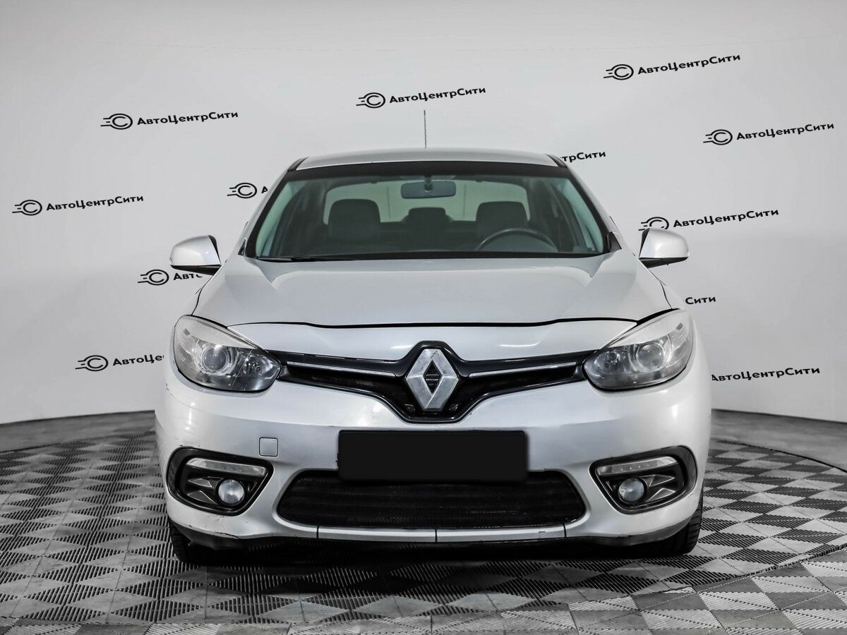 Renault Fluence с пробегом — 2014 год. Фото: #1