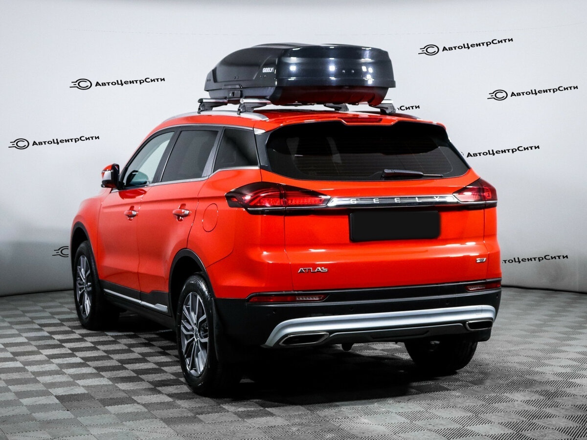 Geely Atlas Pro с пробегом — 2022 год. Фото: #3