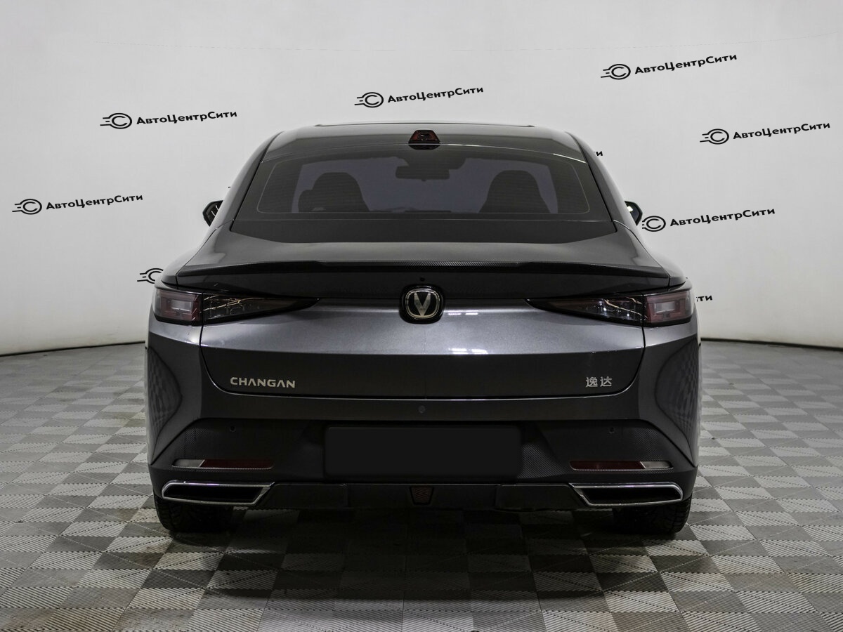 Changan Lamore с пробегом — 2023 год. Фото: #4