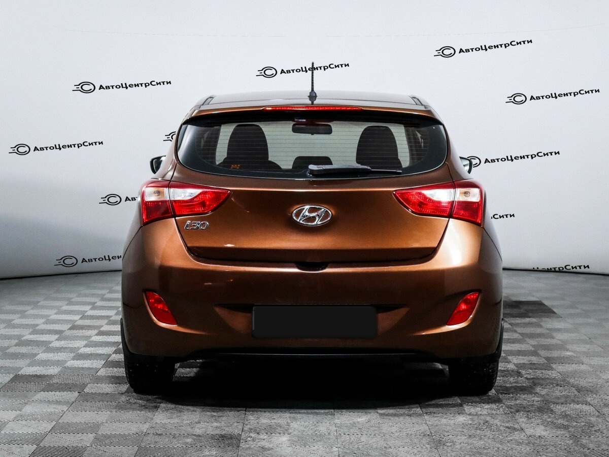 Hyundai i30 с пробегом — 2012 год. Фото: #4