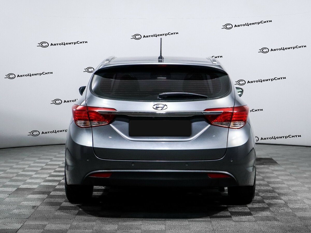 Hyundai i40 с пробегом — 2014 год. Фото: #4