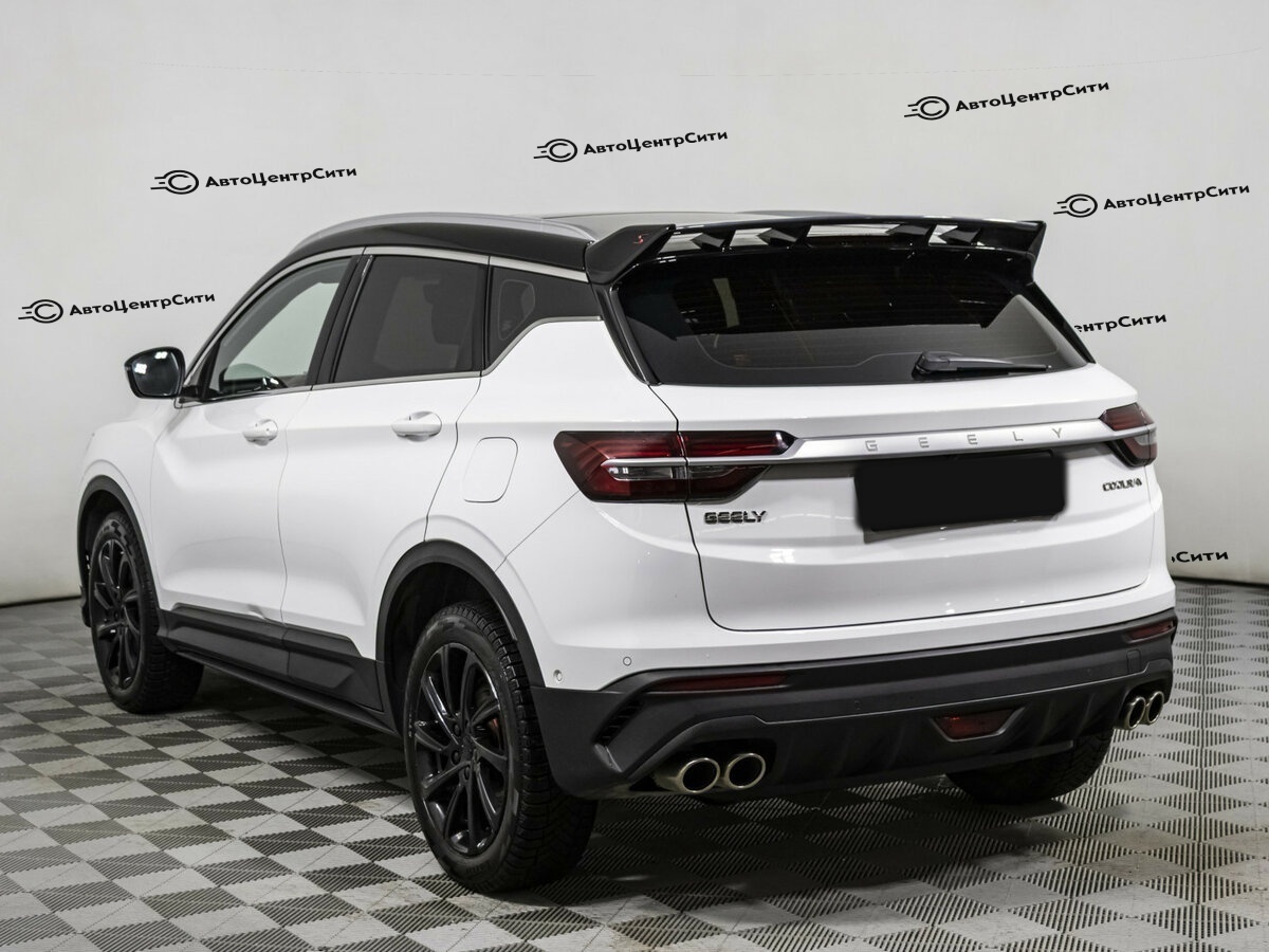 Geely Coolray с пробегом — 2022 год. Фото: #5