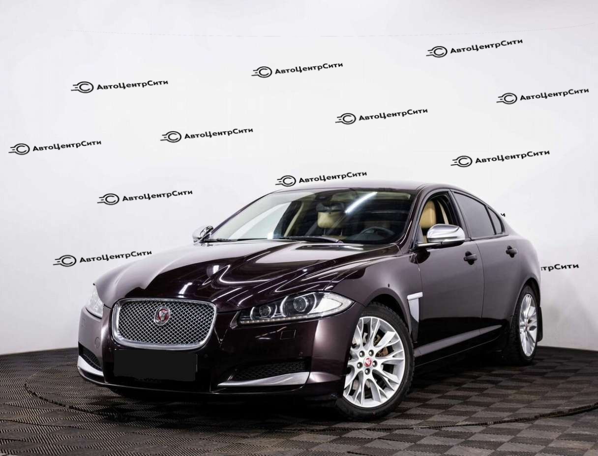 Jaguar XF