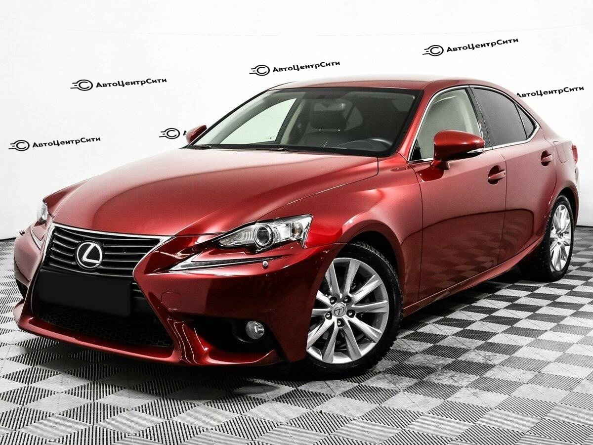 Lexus IS