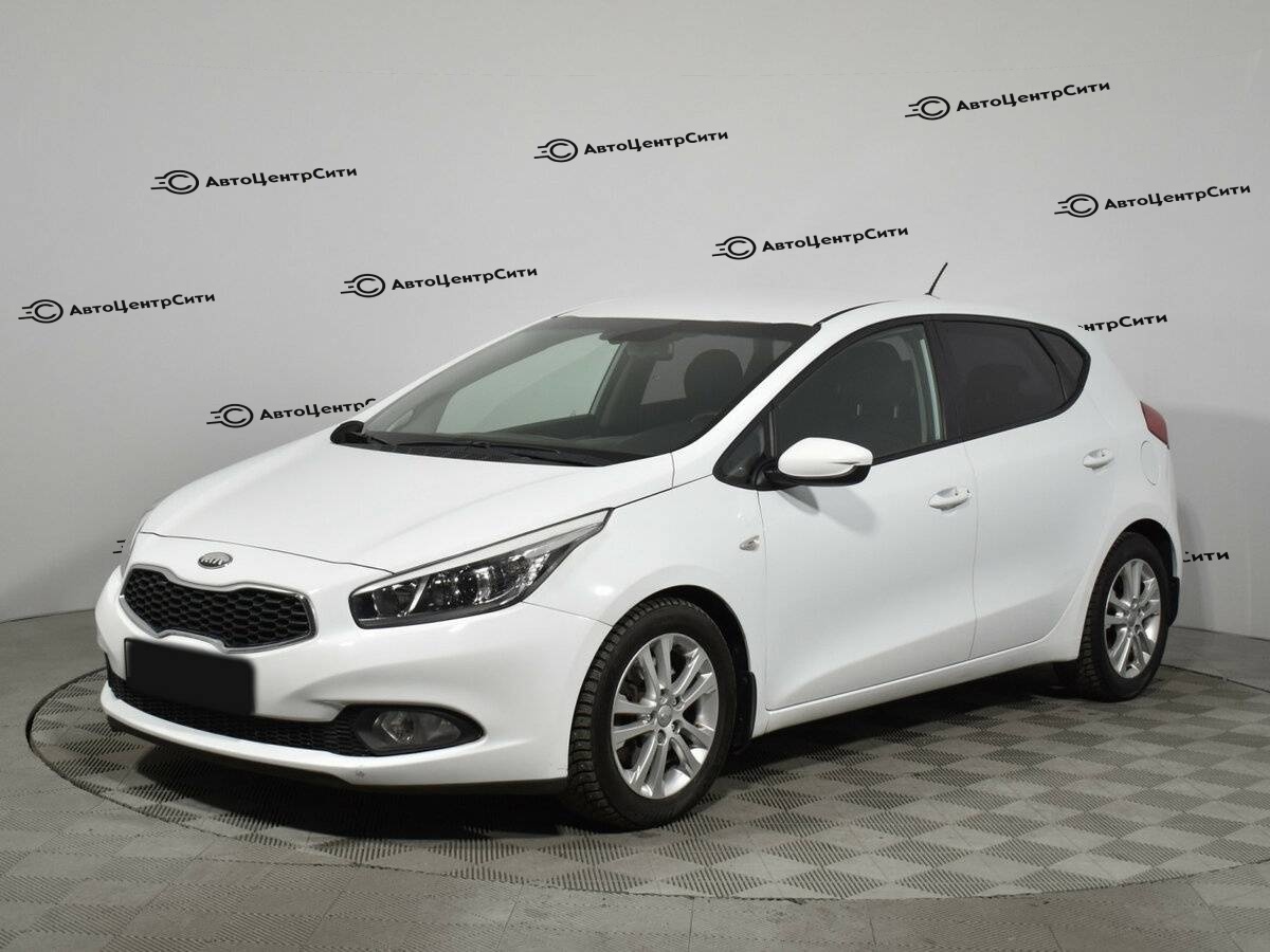 Kia Ceed с пробегом — 2013 год. Фото: #0