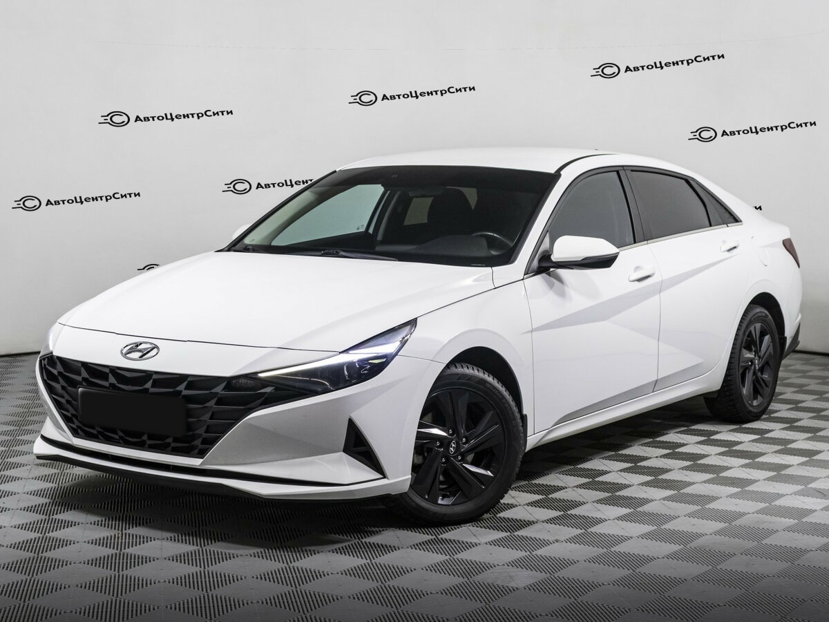 Hyundai Elantra с пробегом — 2021 год. Фото: #0