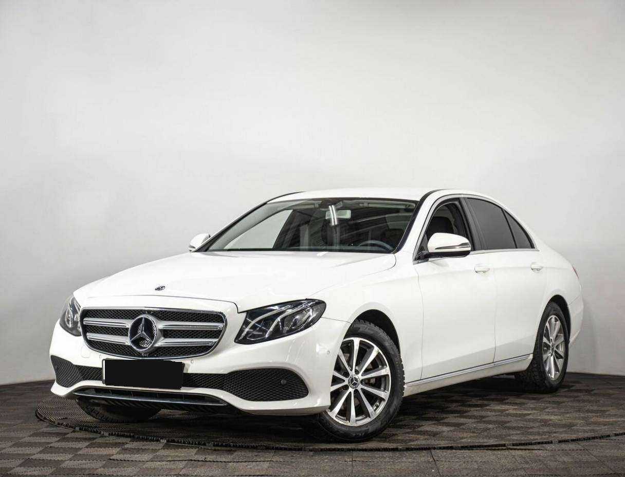 Mercedes-Benz E-Класс с пробегом — 2017 год. Фото: #2