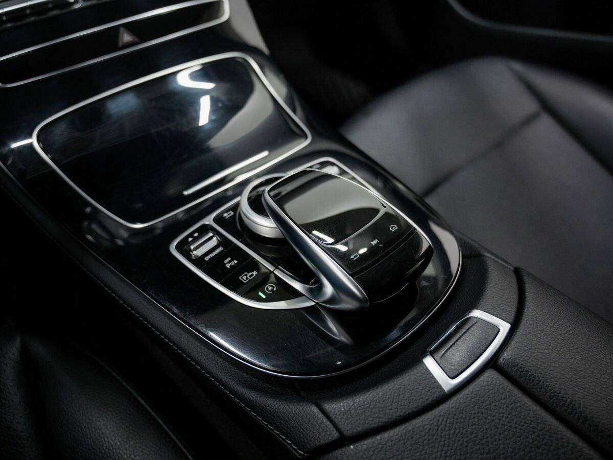 Mercedes-Benz E-Класс с пробегом — 2017 год. Фото: #21