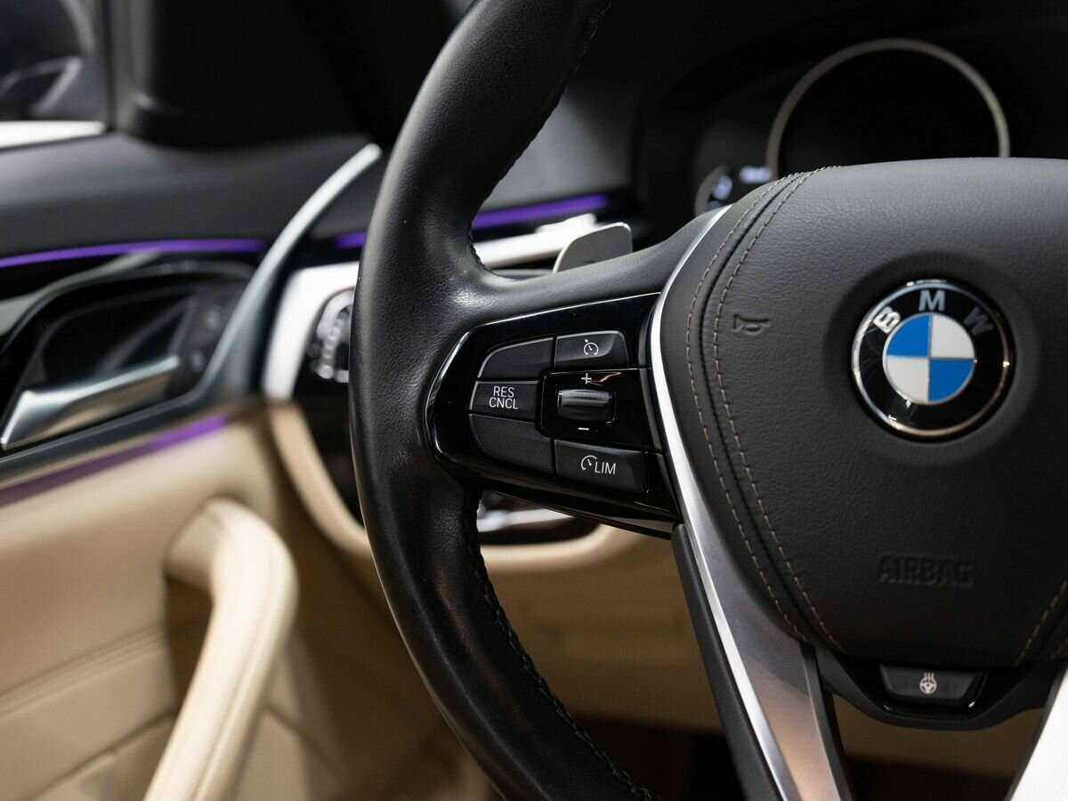 BMW 5 серии с пробегом — 2018 год. Фото: #13