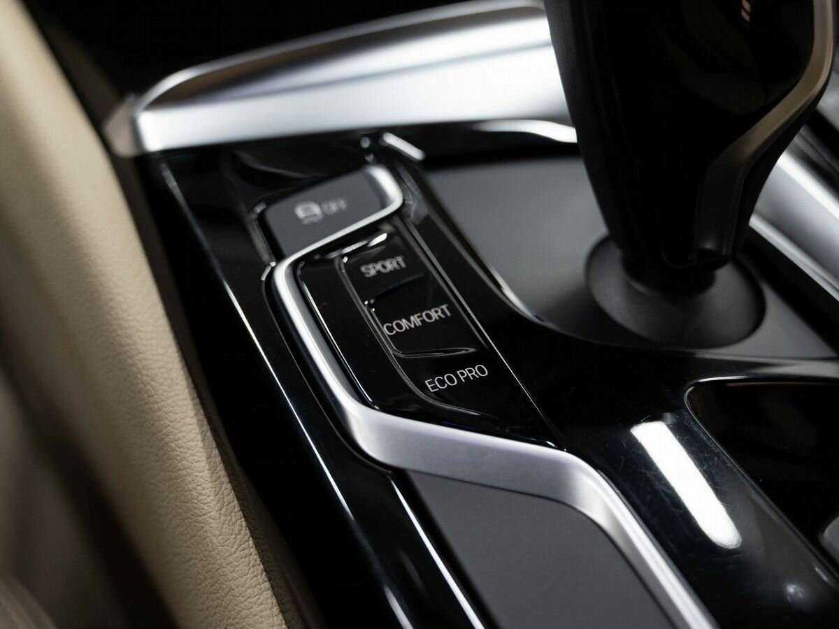 BMW 5 серии с пробегом — 2018 год. Фото: #22