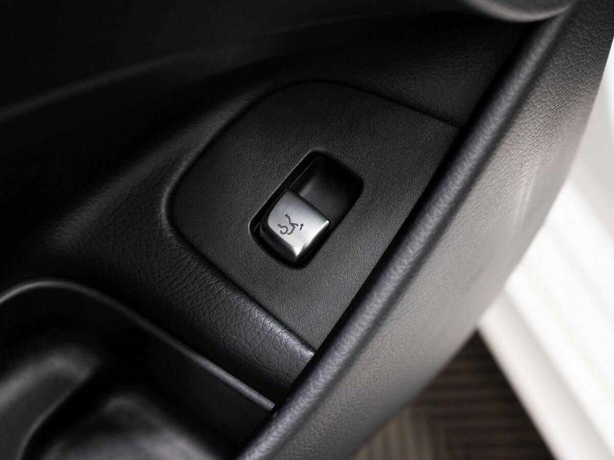 Mercedes-Benz E-Класс с пробегом — 2018 год. Фото: #24