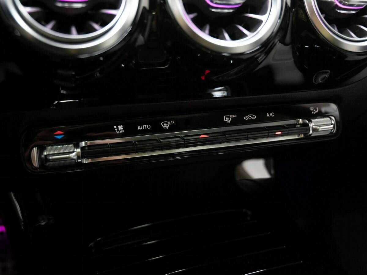 Mercedes-Benz CLA с пробегом — 2020 год. Фото: #22