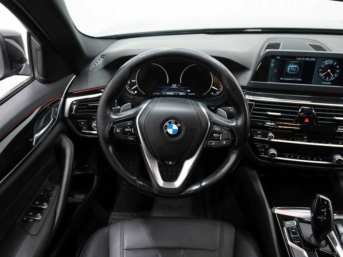 BMW 5 серии с пробегом — 2019 год. Фото: #13
