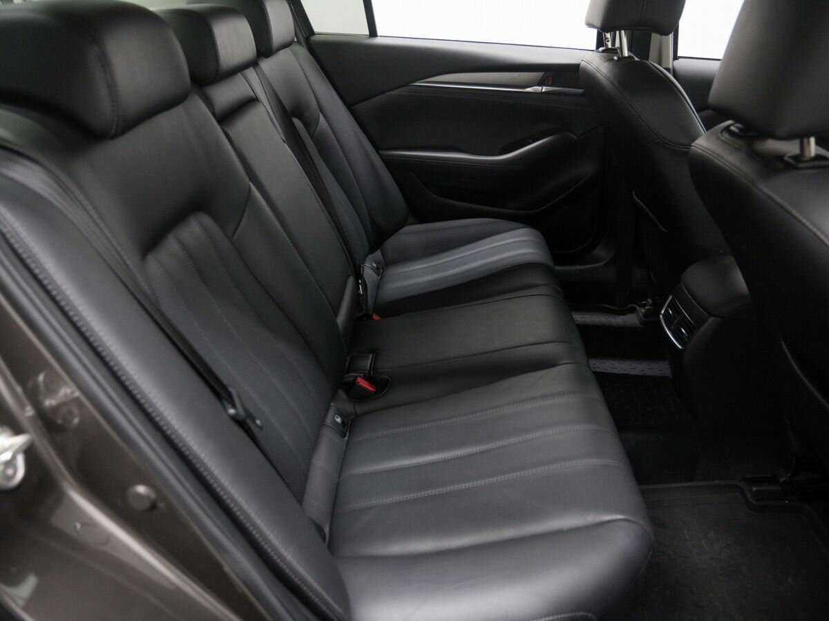 Mazda 6 с пробегом — 2021 год. Фото: #8