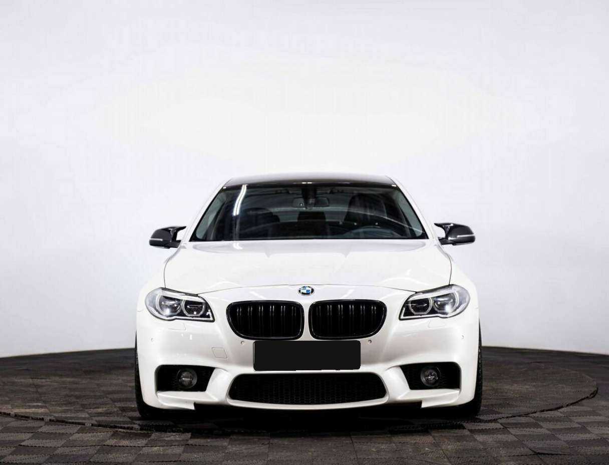 BMW 5 серии с пробегом — 2016 год. Фото: #1