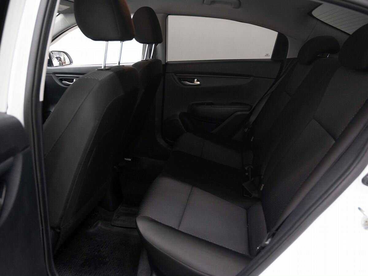 Kia Rio с пробегом — 2022 год. Фото: #8