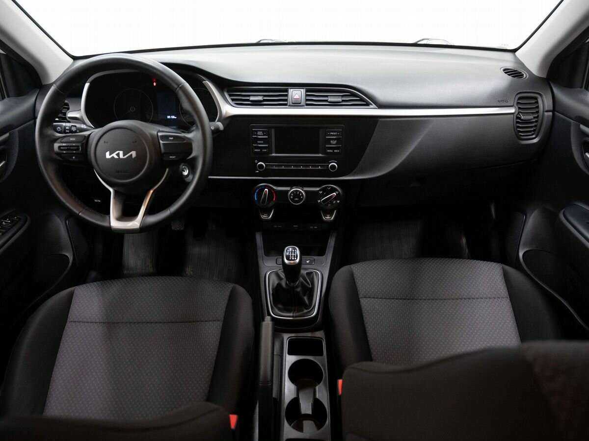 Kia Rio с пробегом — 2022 год. Фото: #11