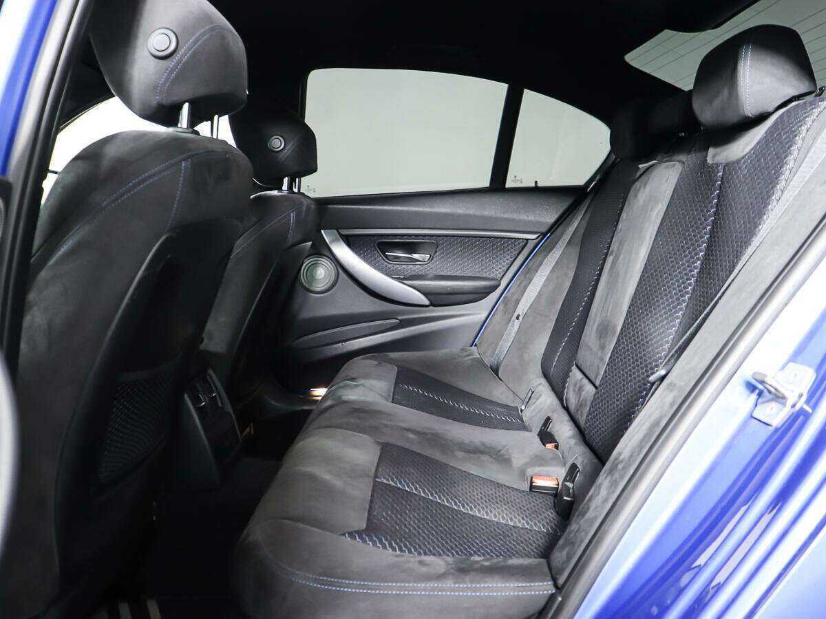 BMW 3 серии с пробегом — 2013 год. Фото: #9