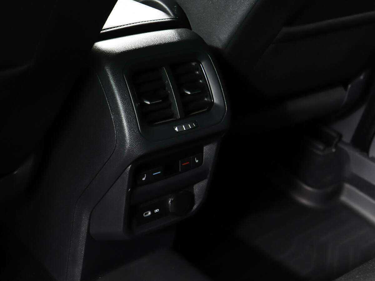 Volkswagen Tiguan с пробегом — 2021 год. Фото: #14