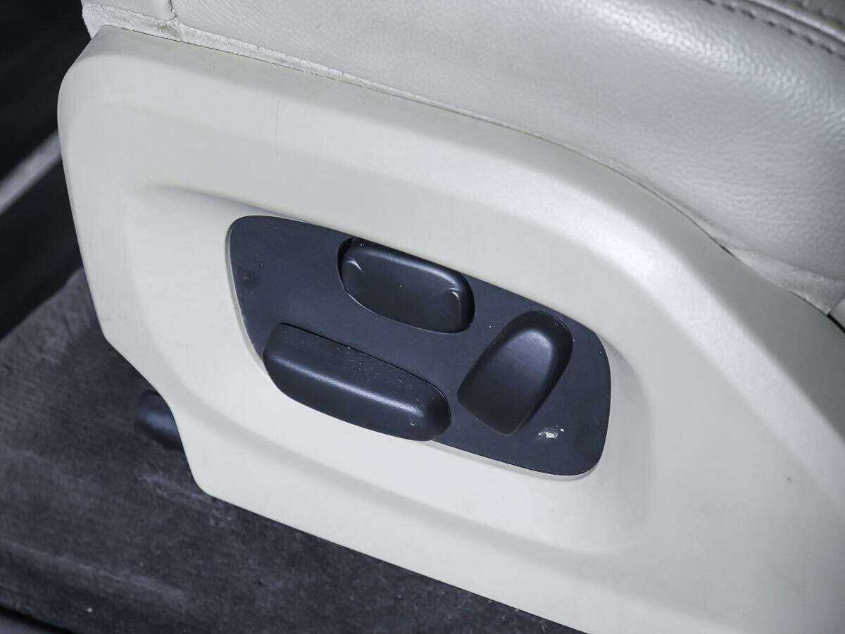 Land Rover Range Rover Evoque с пробегом — 2012 год. Фото: #17