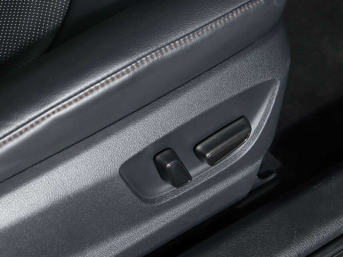 Toyota Camry с пробегом — 2019 год. Фото: #12