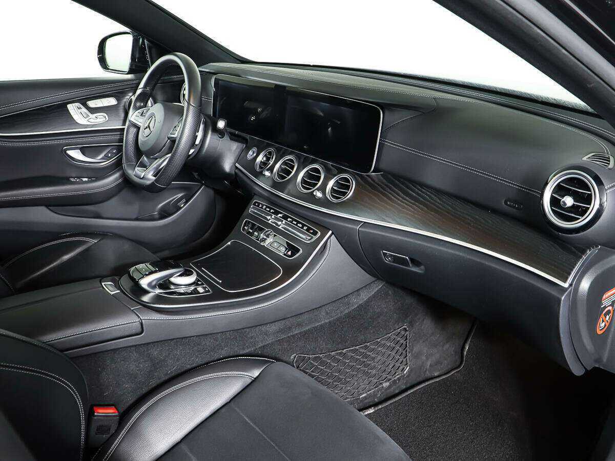 Mercedes-Benz E-Класс с пробегом — 2017 год. Фото: #8