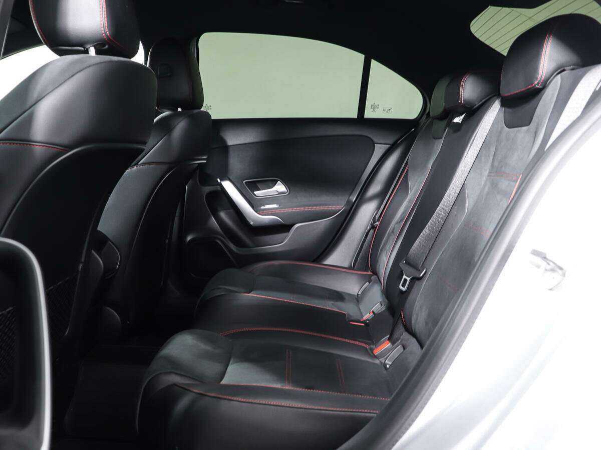 Mercedes-Benz A-Класс с пробегом — 2019 год. Фото: #8