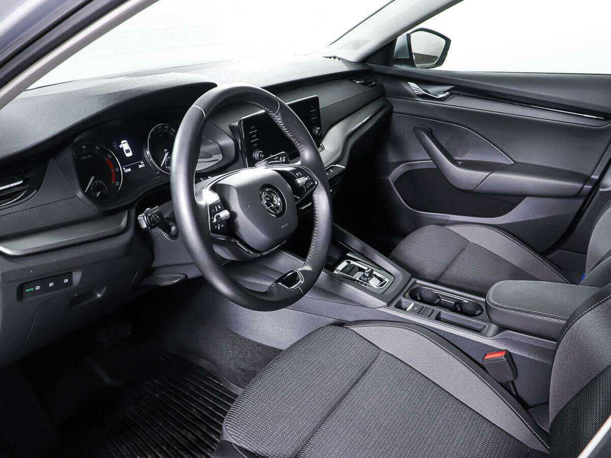 Skoda Octavia с пробегом — 2020 год. Фото: #13