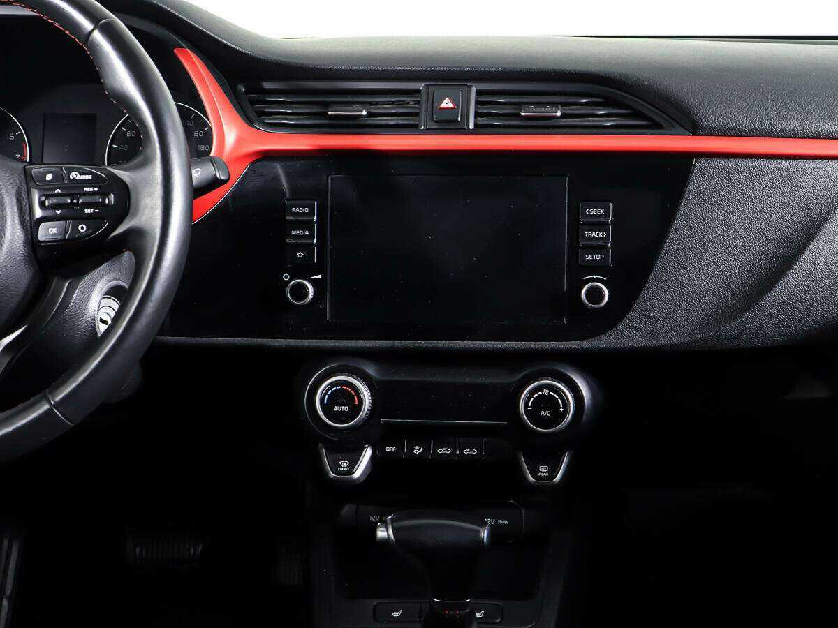 Kia Rio с пробегом — 2021 год. Фото: #12