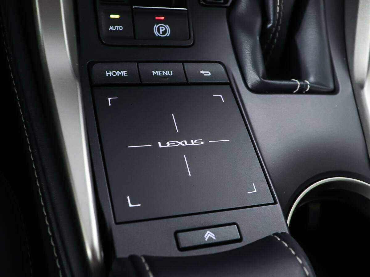 Lexus NX с пробегом — 2019 год. Фото: #19