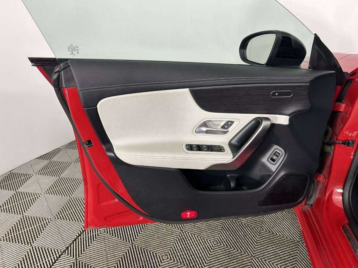 Mercedes-Benz CLA с пробегом — 2019 год. Фото: #7