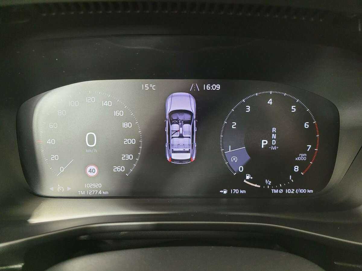 Volvo XC40 с пробегом — 2018 год. Фото: #10