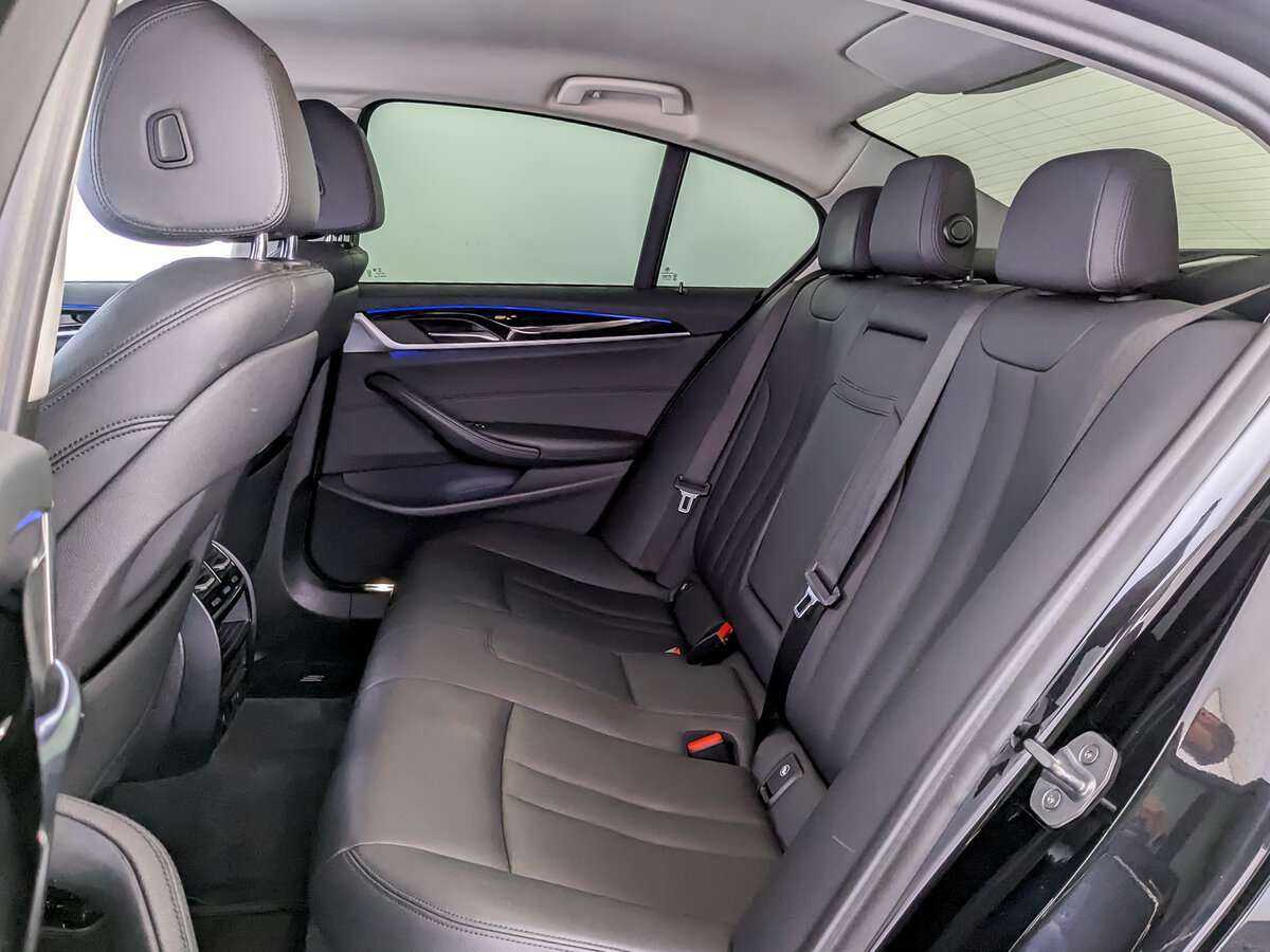 BMW 5 серии с пробегом — 2019 год. Фото: #11