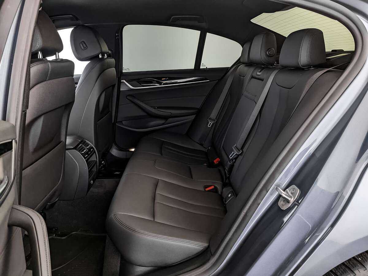 BMW 5 серии с пробегом — 2020 год. Фото: #13